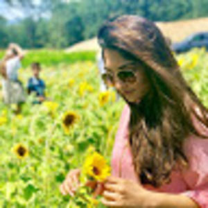 Meet your Posher, Hadiqa